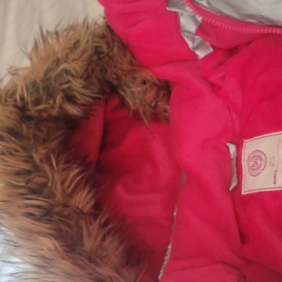 Rain coat - Picture 2 of 4